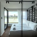 Riva Verona - Vistula View & Parking By Downtown Apartman *